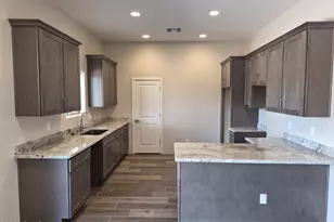 48111 N 7th Ave, New River, AZ 85087 - Photo 8