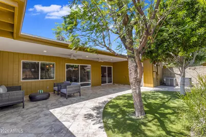 3736 E Montecito Avenue, Phoenix, AZ 85018 - Photo 30
