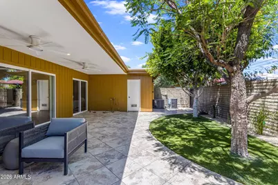 3736 E Montecito Avenue, Phoenix, AZ 85018 - Photo 32
