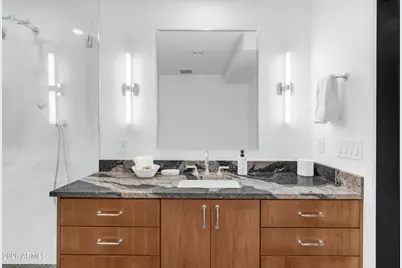 3736 E Montecito Avenue, Phoenix, AZ 85018 - Photo 18