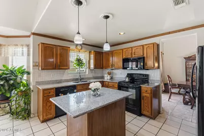 6006 W Villa Maria Drive, Glendale, AZ 85308 - Photo 2