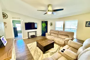 14842 W Jomax Rd, Surprise, AZ 85387 - Photo 12