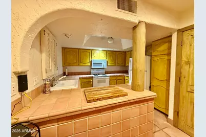 4303 E Cactus Road #110, Phoenix, AZ 85032 - Photo 10