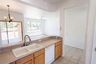 20863 N Sequoia Crest Dr, Surprise, AZ 85387 - Photo 10