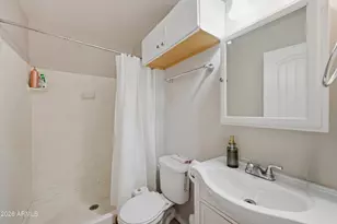 2011 E Bramble Ave, Mesa, AZ 85204 - Photo 16