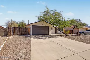 562 E Hondo Ave, Apache Junction, AZ 85119 - Photo 4