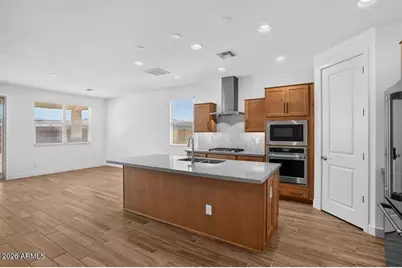 17084 W Honeysuckle Drive, Surprise, AZ 85387 - Photo 8
