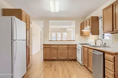 2012 N Richland Street, Phoenix, AZ 85006 - Photo 8