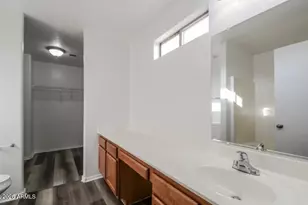 10904 W Minnezona Ave, Phoenix, AZ 85037 - Photo 12