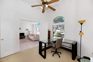 5734 E Gelding Dr, Scottsdale, AZ 85254 - Photo 4