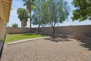 15558 N 136th Ln, Surprise, AZ 85374 - Photo 34