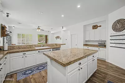 3628 W Links Drive, Phoenix, AZ 85086 - Photo 12