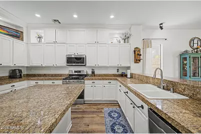 3628 W Links Drive, Phoenix, AZ 85086 - Photo 14