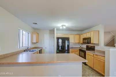 11331 W Brittlewood Drive, Phoenix, AZ 85037 - Photo 12