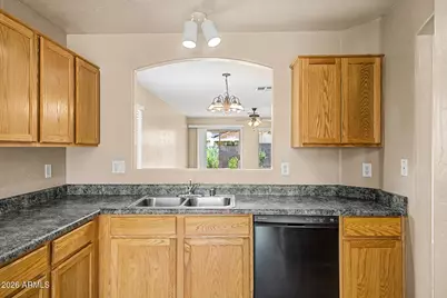 13153 W Mauna Loa Lane, Surprise, AZ 85379 - Photo 10