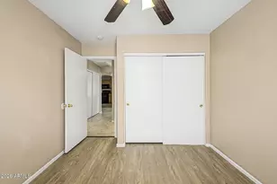 13153 W Mauna Loa Ln, Surprise, AZ 85379 - Photo 22