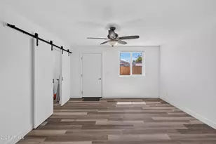 2327 N 31st St, Phoenix, AZ 85008 - Photo 32