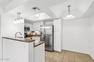 1720 E Thunderbird Rd, Phoenix, AZ 85022 - Photo 12