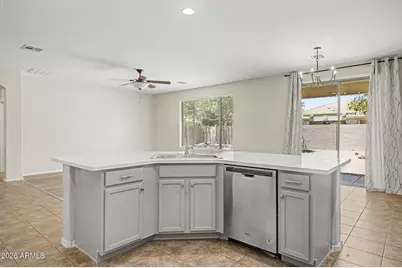 13534 W Port Royale Lane, Surprise, AZ 85379 - Photo 10