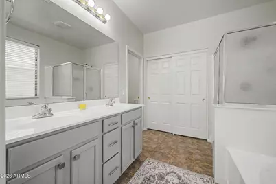 13534 W Port Royale Lane, Surprise, AZ 85379 - Photo 14