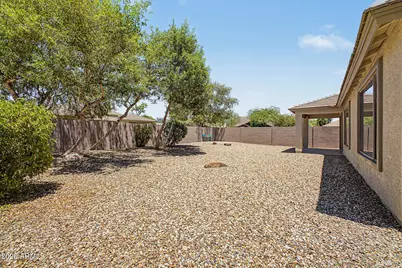 13534 W Port Royale Lane, Surprise, AZ 85379 - Photo 26