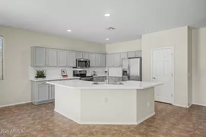 13534 W Port Royale Lane, Surprise, AZ 85379 - Photo 8