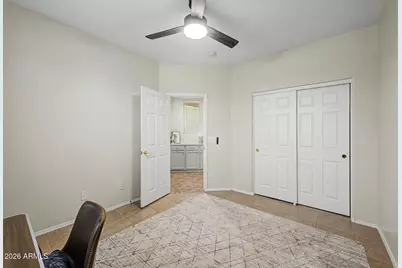 13534 W Port Royale Lane, Surprise, AZ 85379 - Photo 18