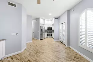 5015 E Cheyenne Dr, Phoenix, AZ 85044 - Photo 8