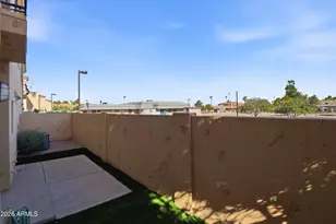 5015 E Cheyenne Dr, Phoenix, AZ 85044 - Photo 34