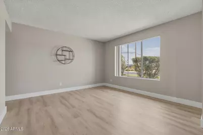 309 E Pebble Beach Drive, Tempe, AZ 85282 - Photo 2