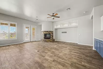 9809 W Bent Tree Drive, Peoria, AZ 85383 - Photo 6