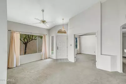 238 S Lakeview Boulevard, Chandler, AZ 85225 - Photo 6