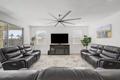 17228 W Dahlia Drive, Surprise, AZ 85388 - Photo 2