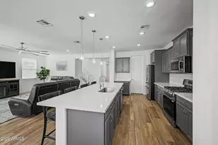 17228 W Dahlia Dr, Surprise, AZ 85388 - Photo 14