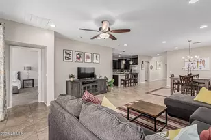 7657 S Debra Dr, Gilbert, AZ 85298 - Photo 20