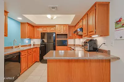 17404 N 99th Avenue #239, Sun City, AZ 85373 - Photo 10