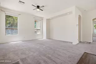 1835 E Dunbar Dr, Phoenix, AZ 85042 - Photo 20