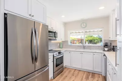 7732 E Coolidge Street, Scottsdale, AZ 85251 - Photo 14