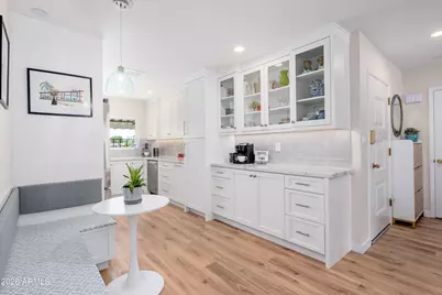 7732 E Coolidge Street, Scottsdale, AZ 85251 - Photo 12
