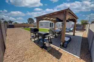 7022 W Karen Lee Ln, Peoria, AZ 85382 - Photo 8