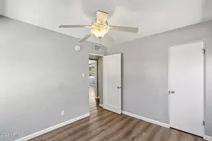 9031 N 2nd Dr, Phoenix, AZ 85021 - Photo 30