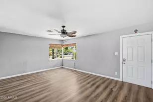 9031 N 2nd Dr, Phoenix, AZ 85021 - Photo 18