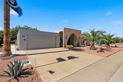 9714 W Brokenstone Drive, Sun City, AZ 85351 - Photo 1