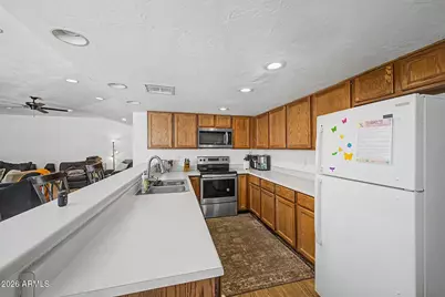 4330 N 5th Avenue #211, Phoenix, AZ 85013 - Photo 18
