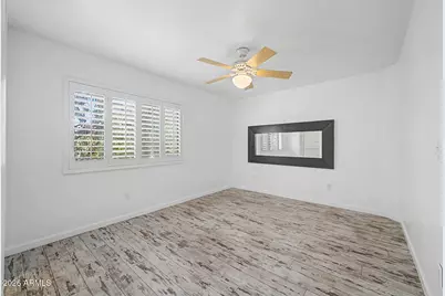 4330 N 5th Avenue #211, Phoenix, AZ 85013 - Photo 10