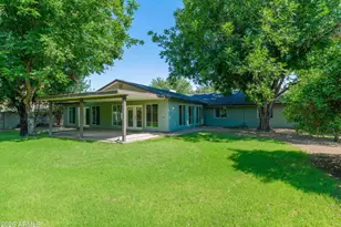 121 W Orchid Ln, Phoenix, AZ 85021 - Photo 32