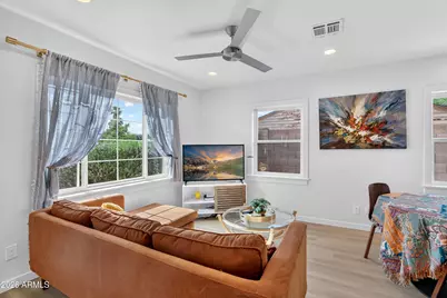 2801 N 10th Street, Phoenix, AZ 85006 - Photo 8