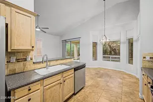 3055 N Red Mountain, Mesa, AZ 85207 - Photo 8