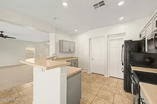 41342 W Capistrano Dr, Maricopa, AZ 85138 - Photo 14