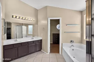 8756 W Lone Cactus Dr, Peoria, AZ 85382 - Photo 22